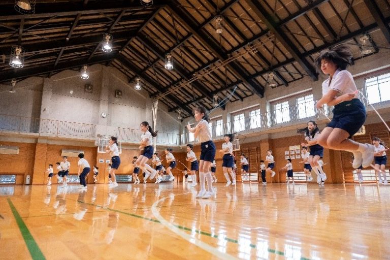 青山学院横浜英和小学校 学校ステーション